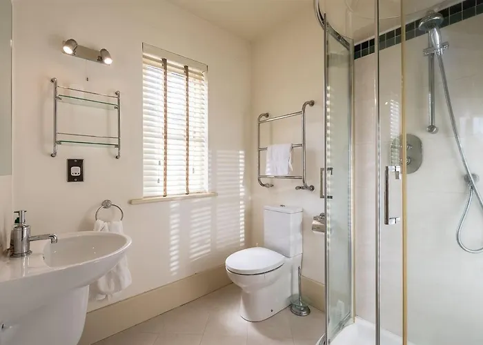 Spacious To Sleep 8 Just A Short Stroll From Kenmare